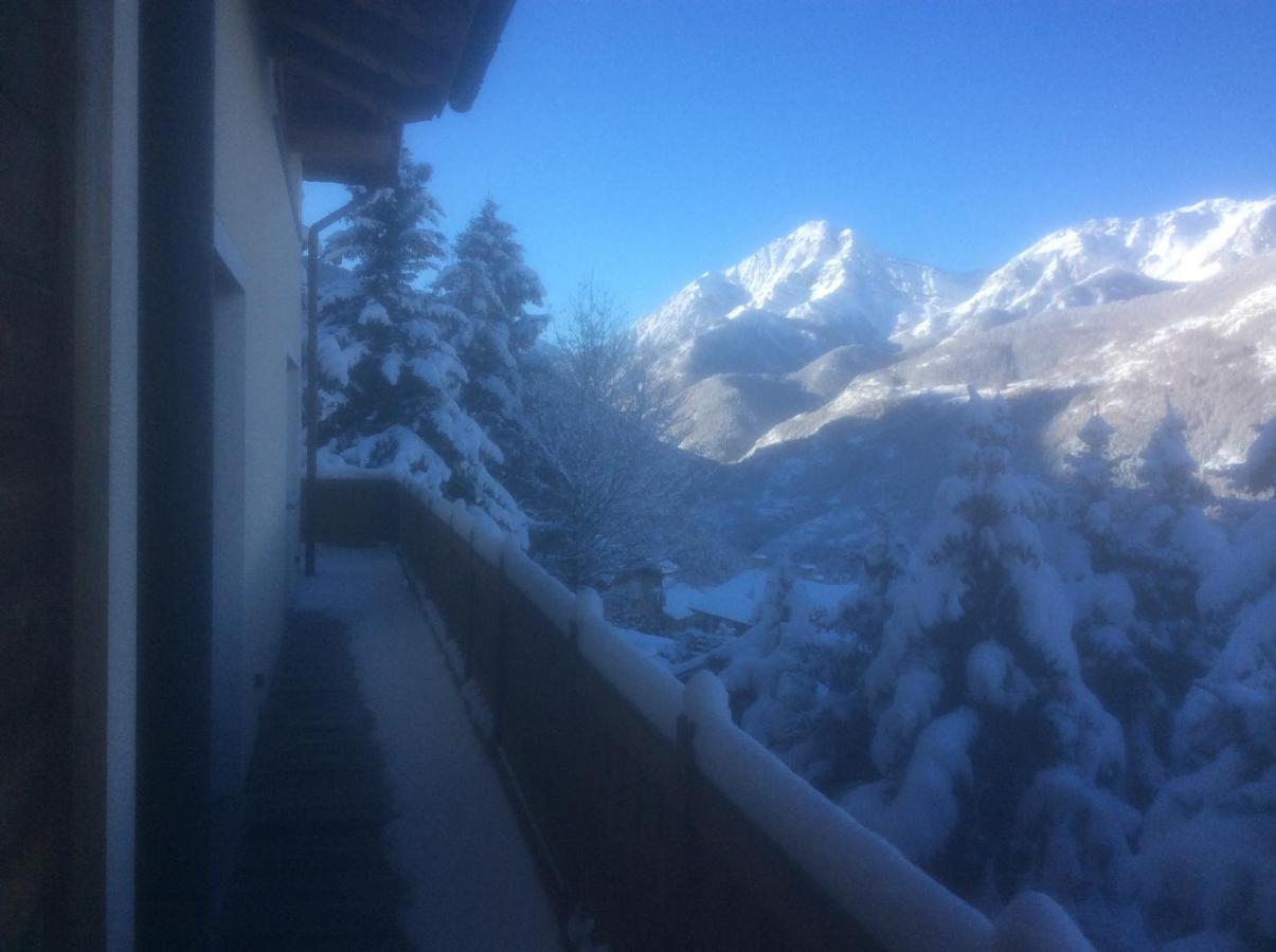 Chalet Allemand Oulx Exterior foto
