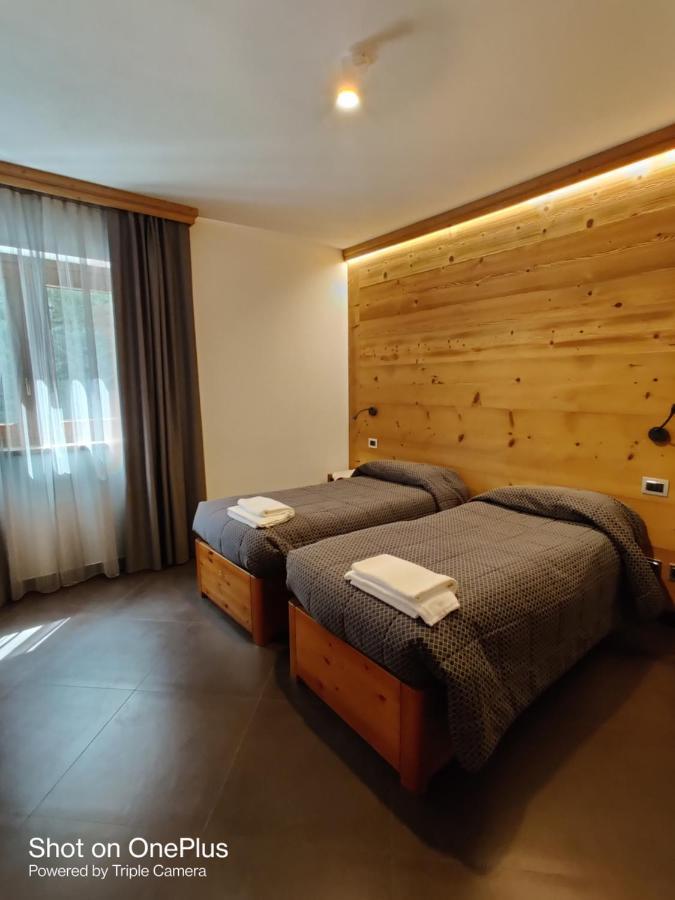 Chalet Allemand Oulx Exterior foto
