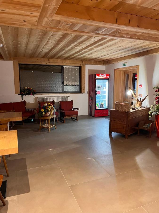 Chalet Allemand Oulx Exterior foto