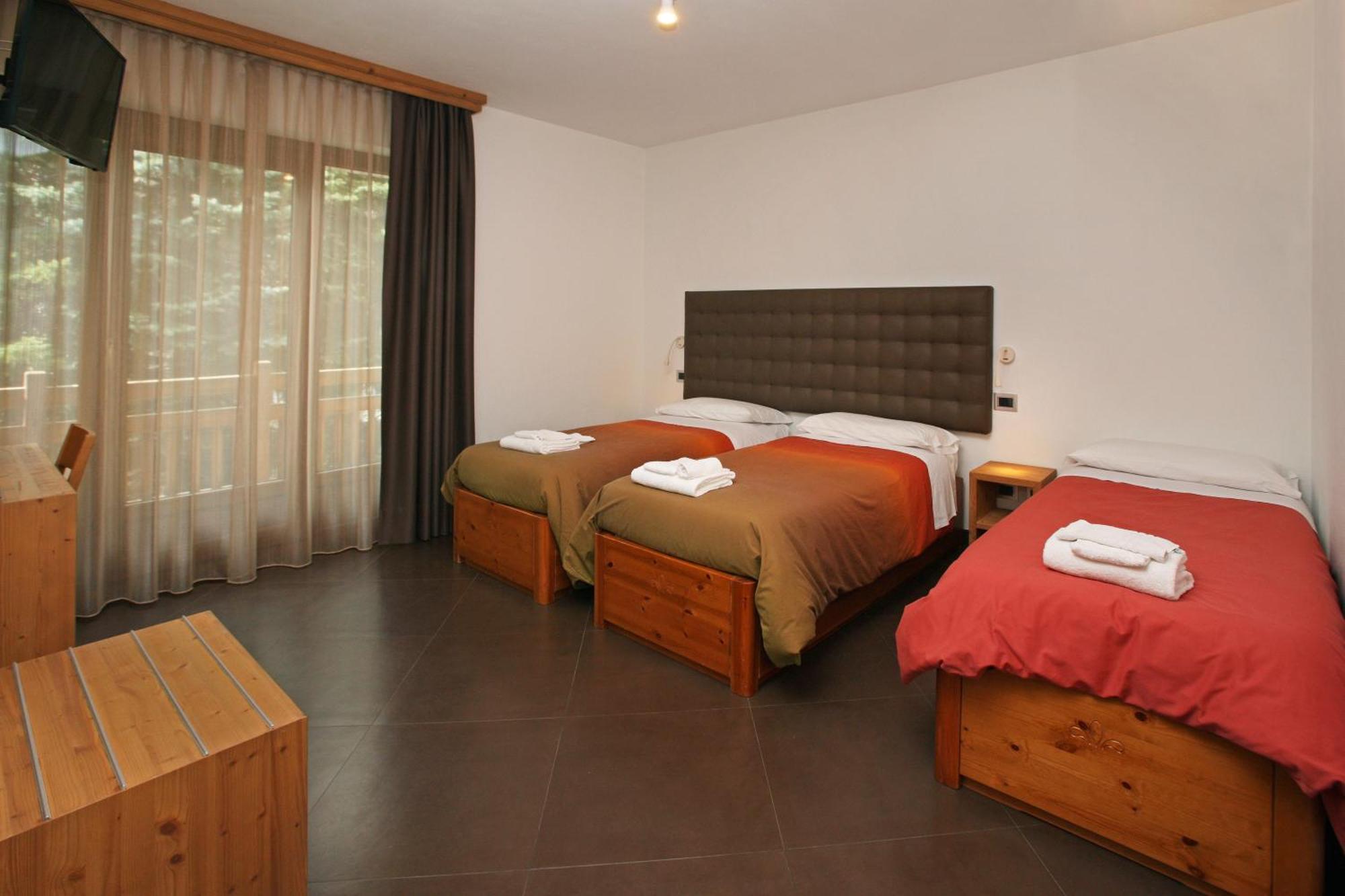 Chalet Allemand Oulx Exterior foto